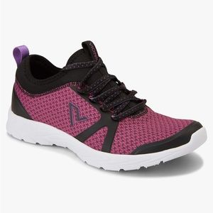 VIONIC Alma Magenta and Black Lightweight Sneaker-9W